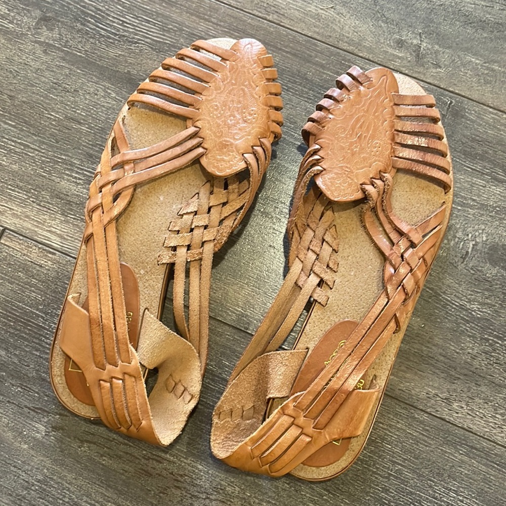 Vintage 80’s Leather Huarache Sandals